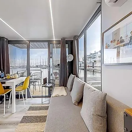 The Homeboat Company Parque Nacoes-lisboa ホテル 4*