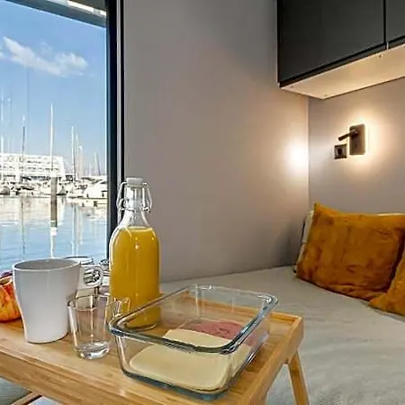 The Homeboat Company Parque Nacoes-lisboa ホテル 4*