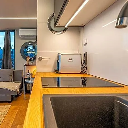 The Homeboat Company Parque Nacoes-lisboa ホテル 4*